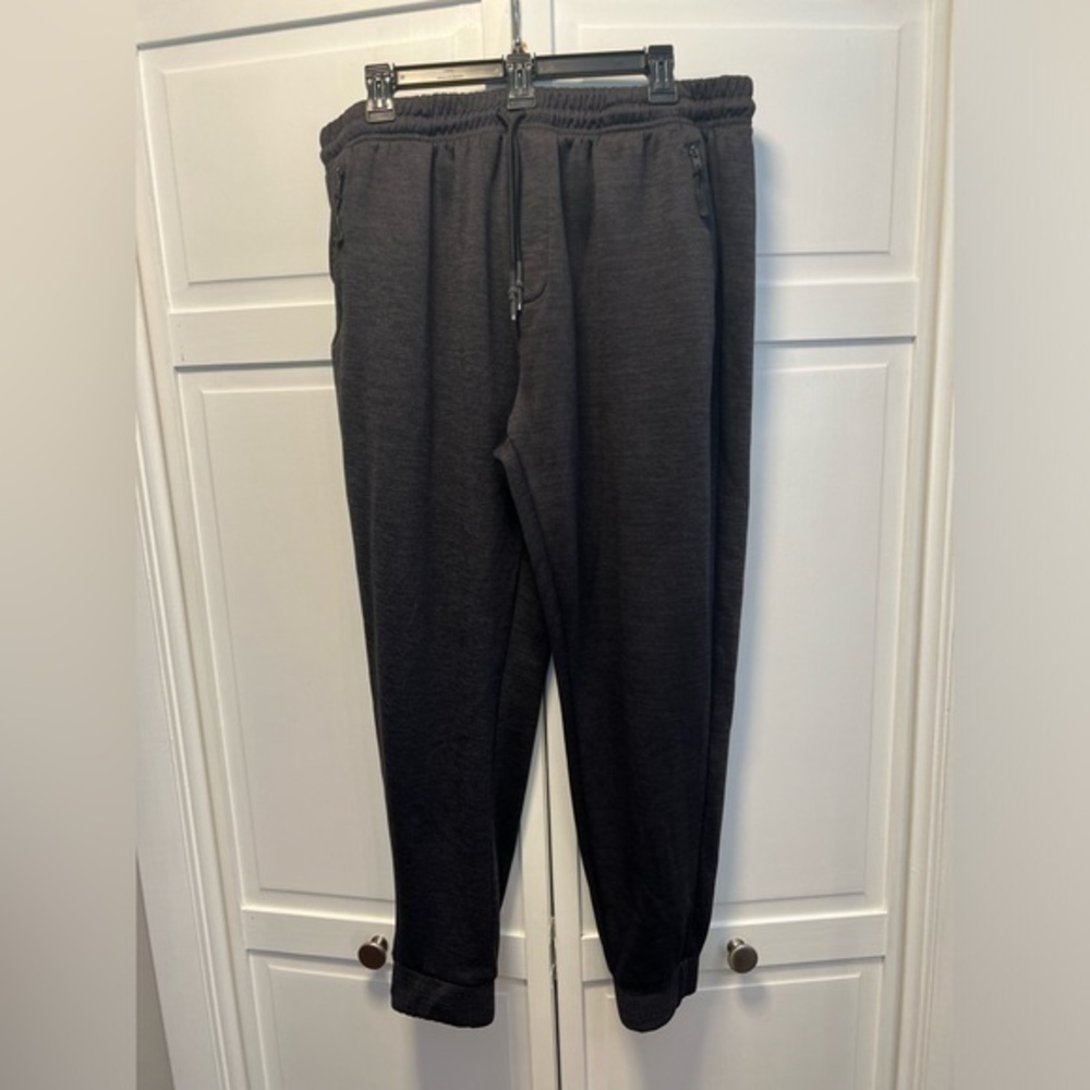 Public Record Joggers/Sweatpants Size Men’s 3XL Color Gray And Black